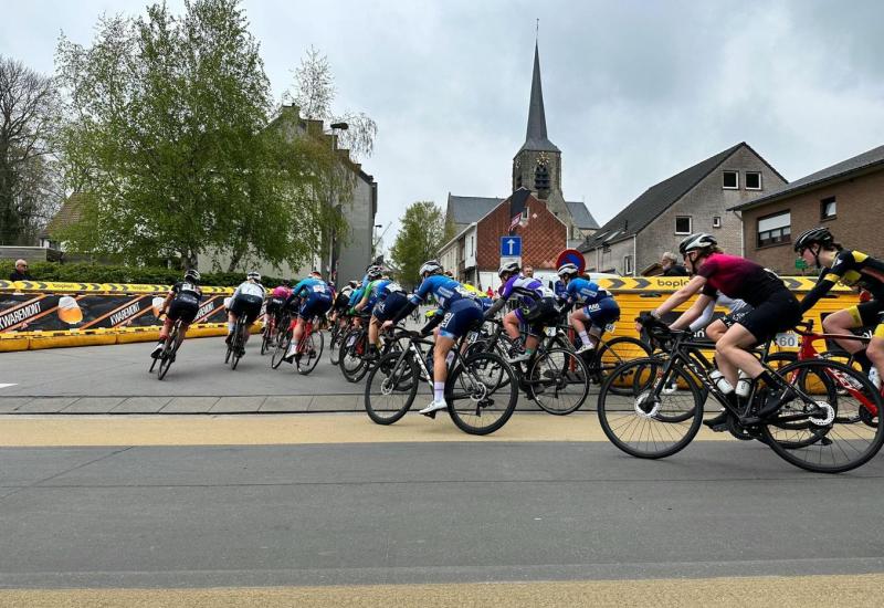 Slotwedstrijd Grote Prijs Vermarc voor Elite Dames © Bodegem Kapelle Sportief