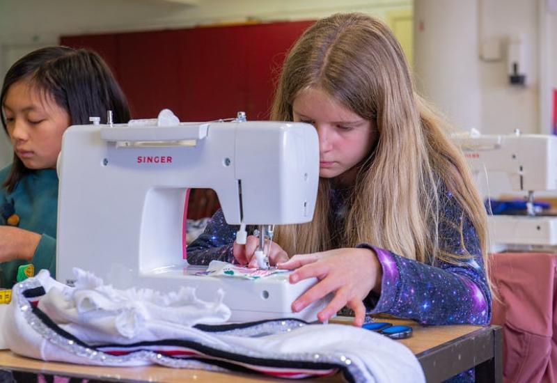 Het naaiatelier © Skillz vzw