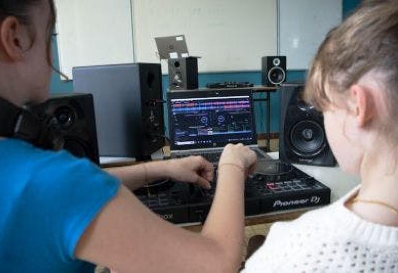 Start to DJ © Skillz vzw