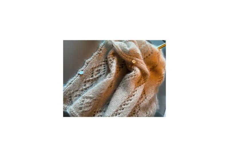 1 sjaal, 4 stijlen: verfijnd kantbreiwerk voor gevorderden © Marijke De Meuleneire