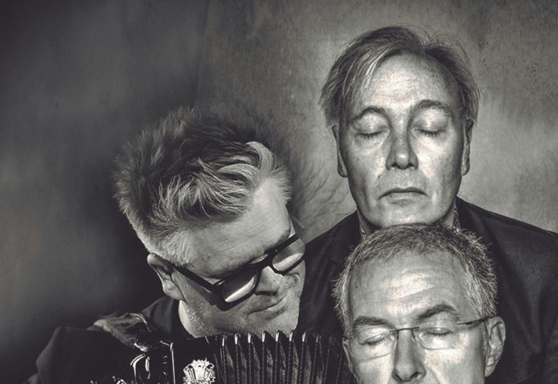 Bruxelles Musette - Gwen Cresens, Patrick Riguelle & band © Freddy Vandervelpen en Koen Bauters
